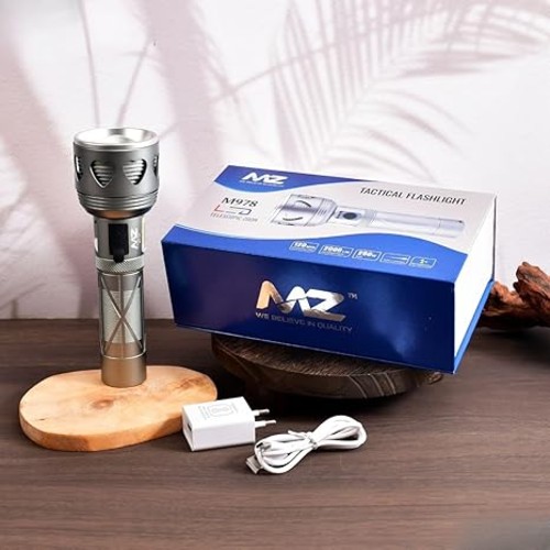 MZ M978 METAL FLASHLIGHT