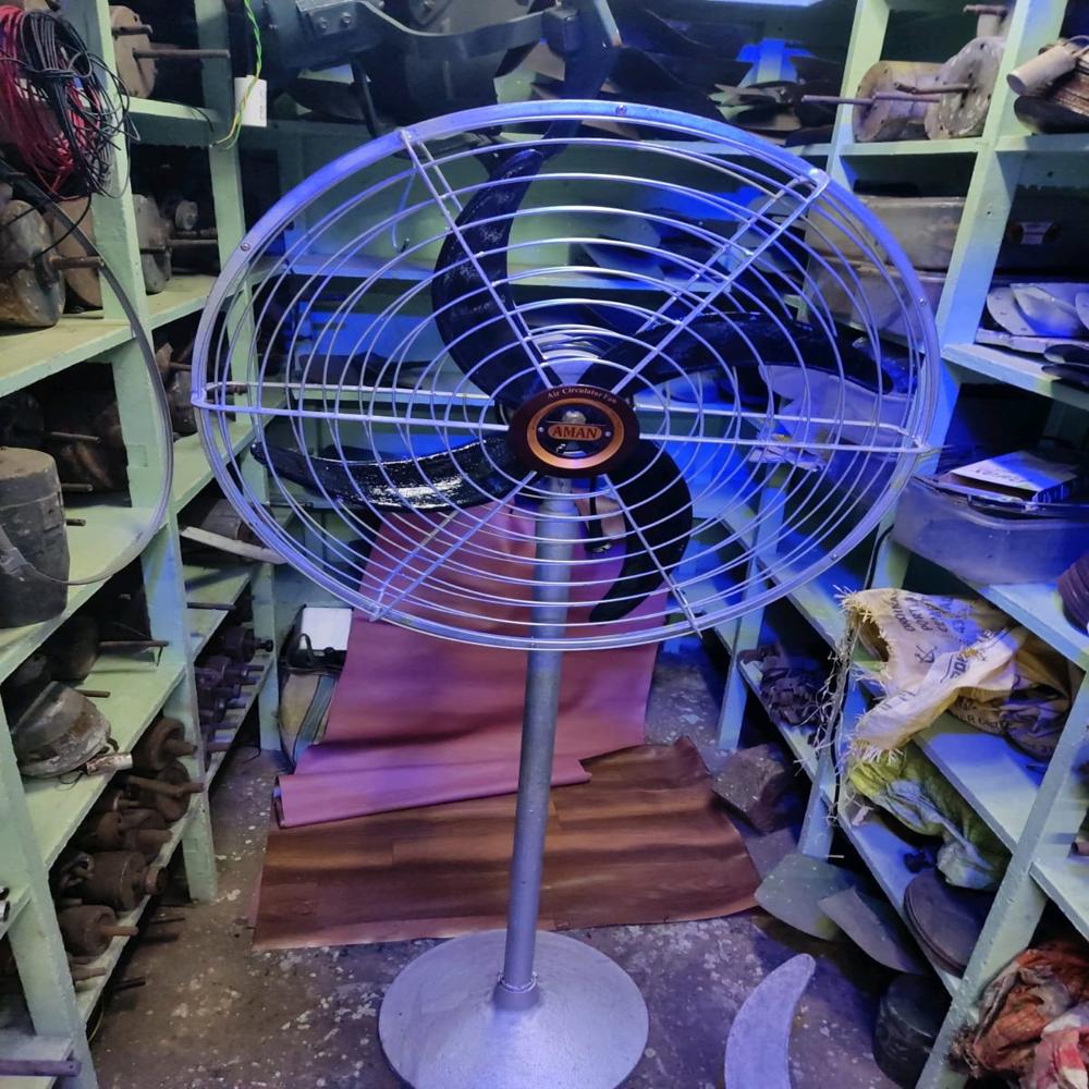 AIRCIRCULATOR PEDESTAL STAND FAN