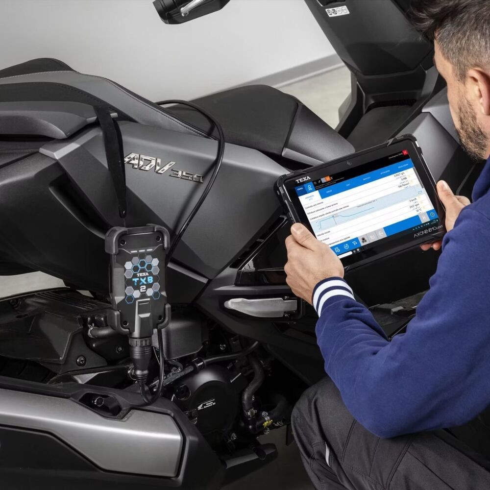 NAVIGATOR TXB 2 Advanced Diagnostic Interface for Bike And Marine Applications