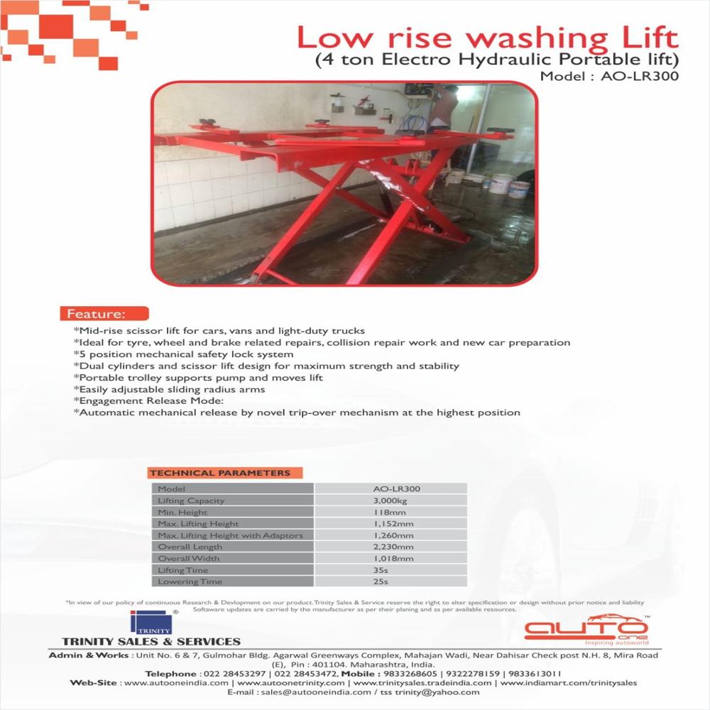 SCISSOR LIFT 