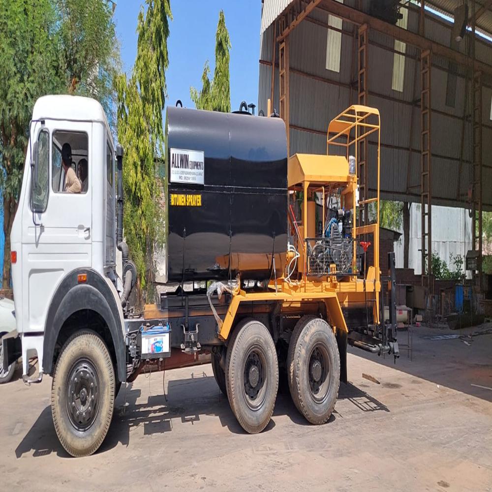 Truck Mounted Bitumen Sprayer