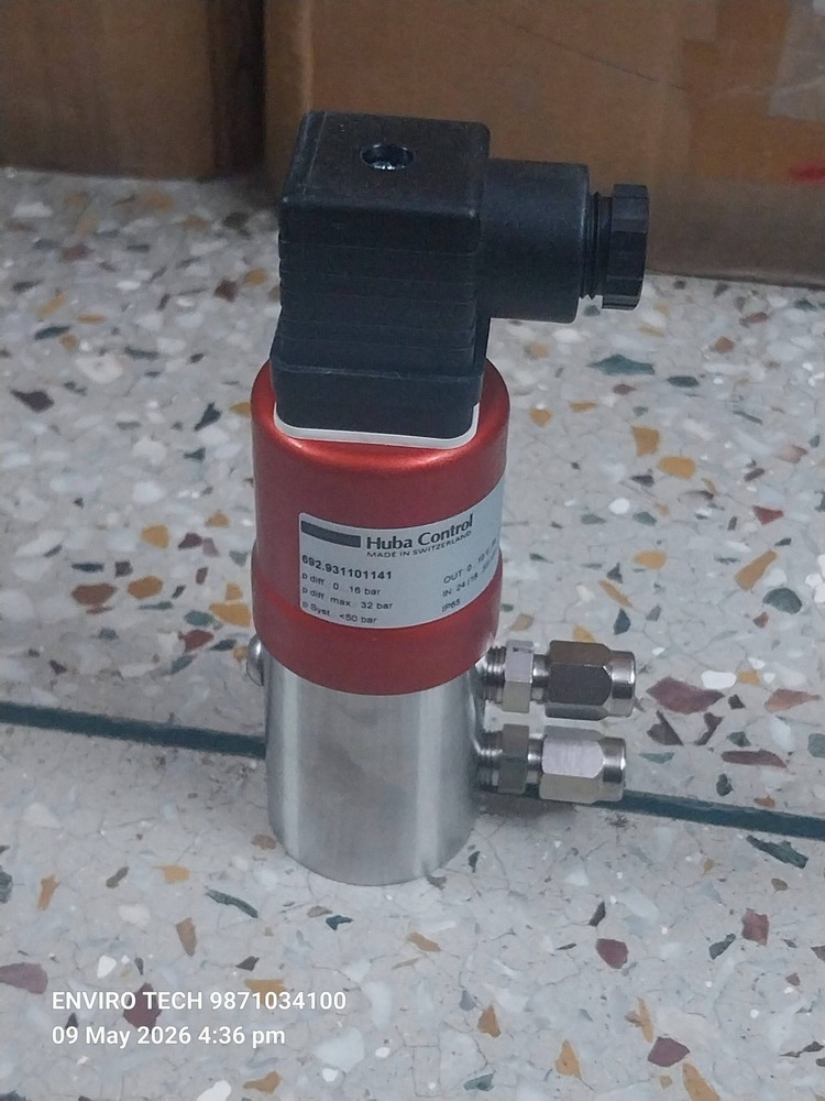 Huba Pressure Transmitter Model 692.931101141 Range 0 TO 16 Bar