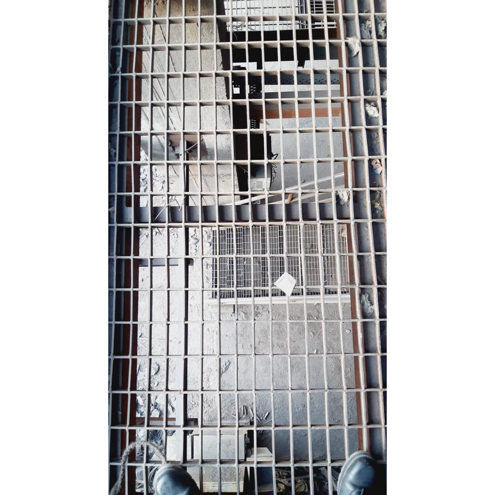 MS Walkway Floor Grill