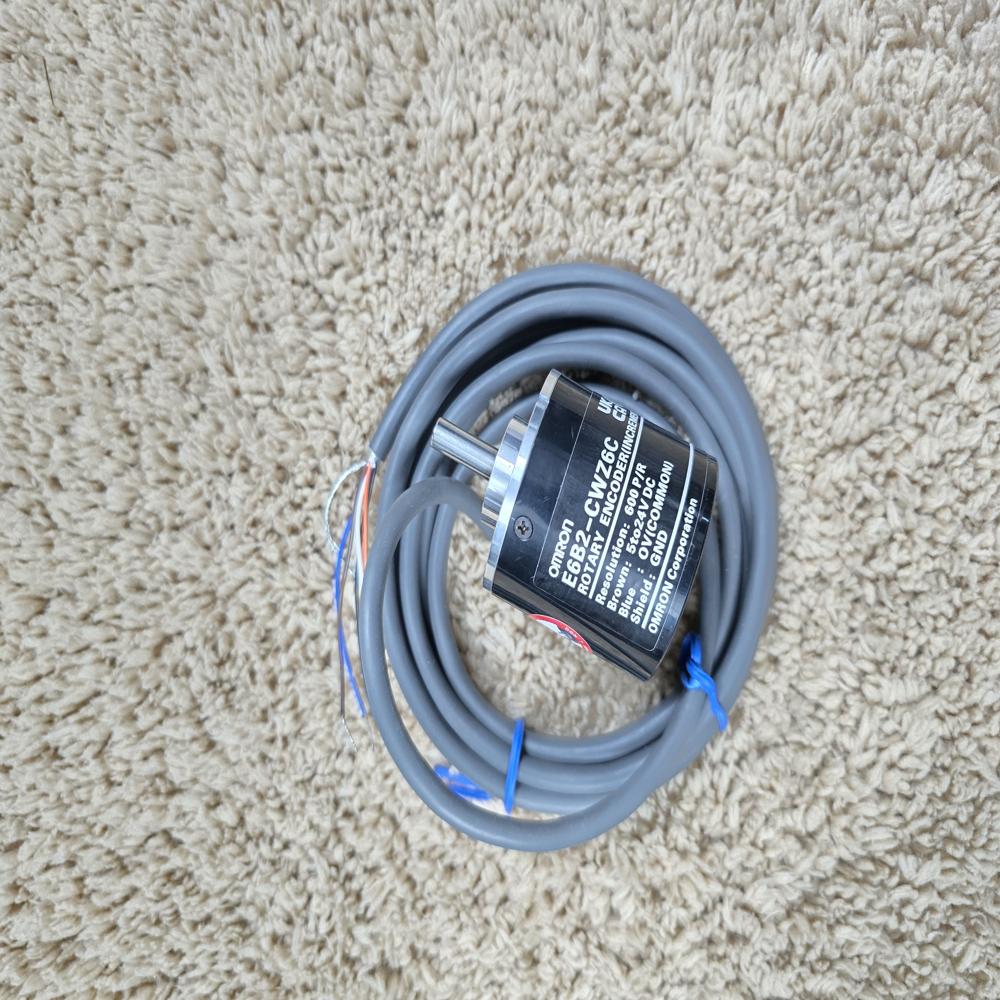 Black E6B2-CWZ6C-600 PPR - Omron Encoder