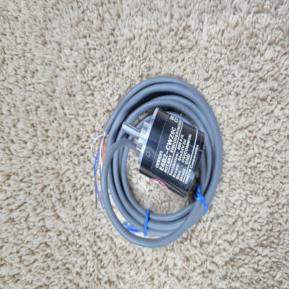 Black E6B2-CWZ6C-600 PPR - Omron Encoder