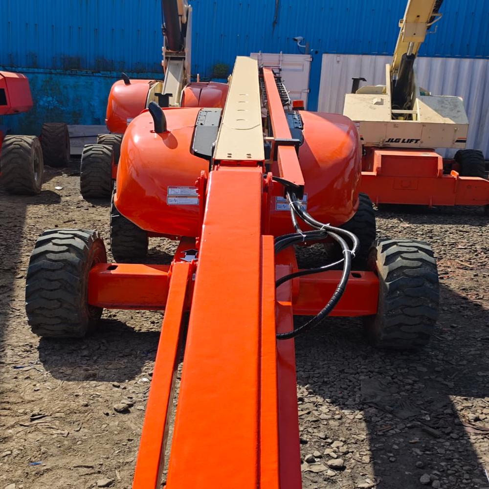60 Feet Boom Lift (Genie & JLG)
