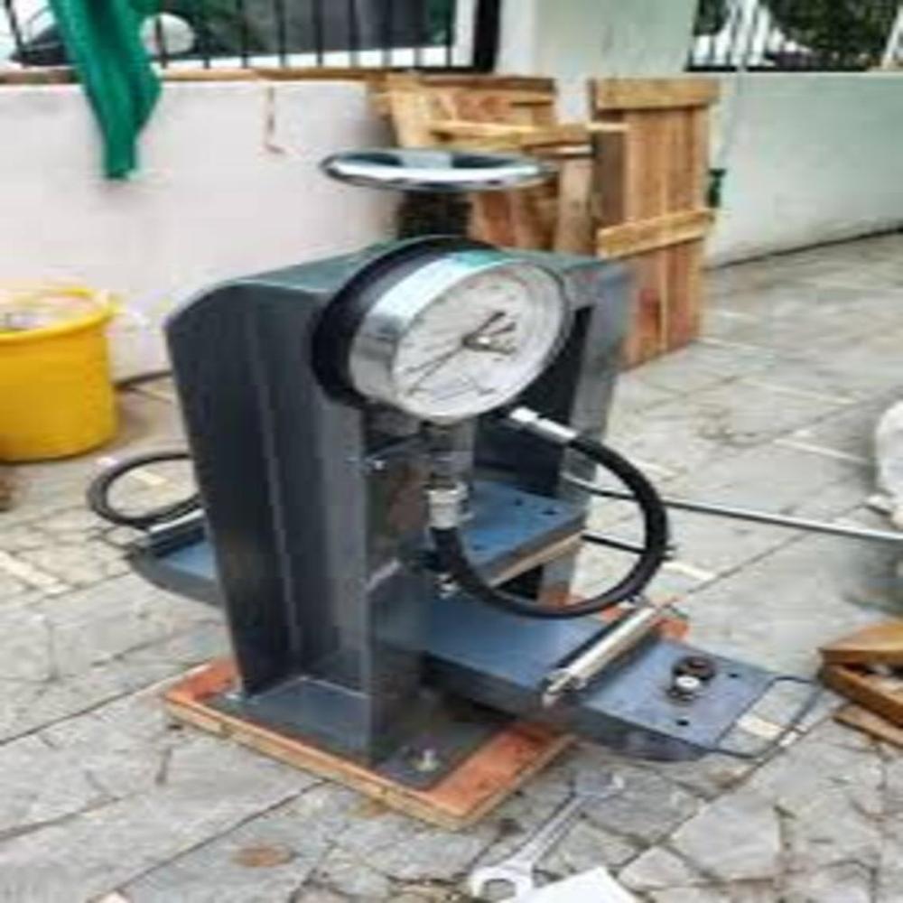 Analog Flexure Testing Machine