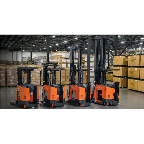 1.5 Ton - 2.5 Ton Reach Trucks And VNA Trucks Rental Services