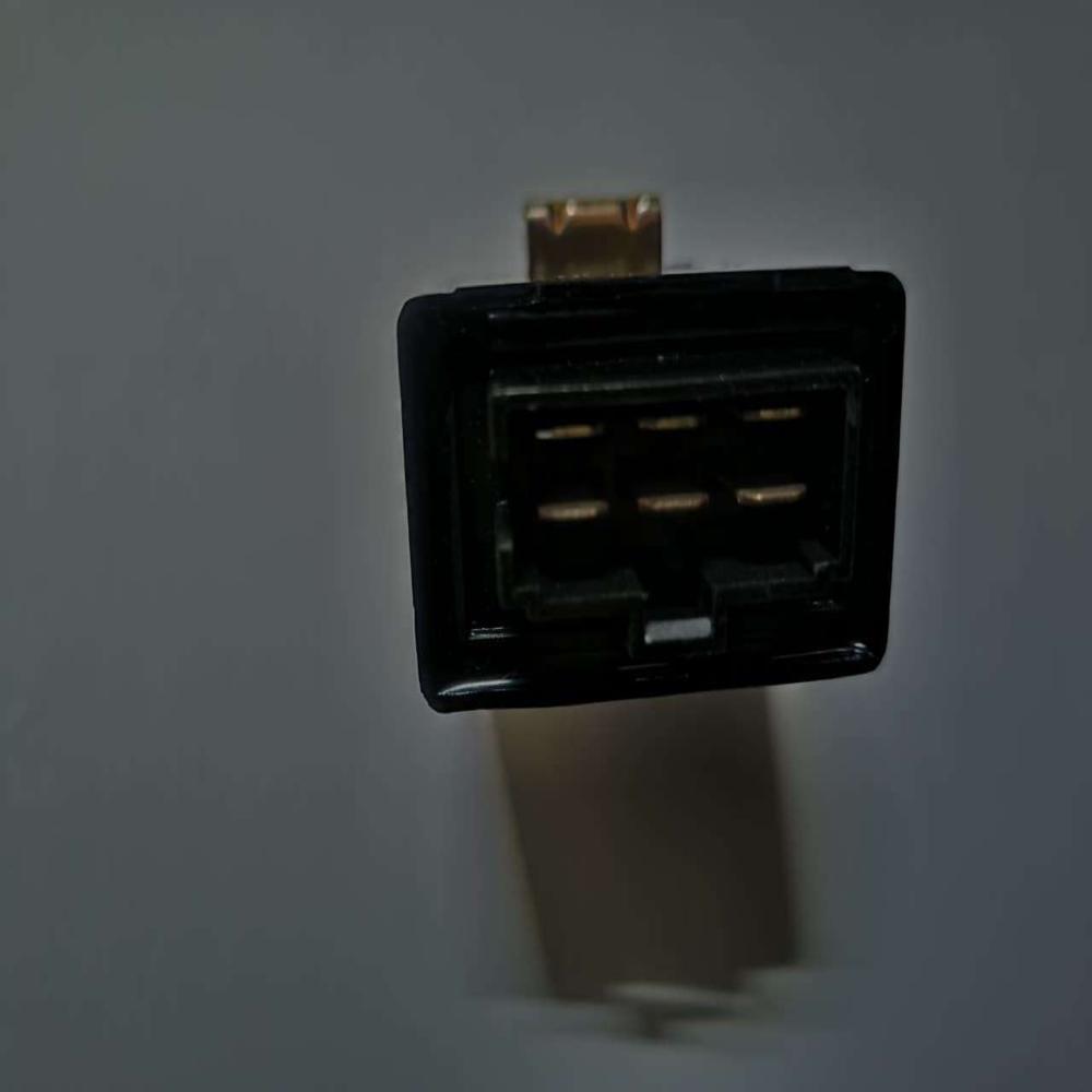 Roots Headlamp Relay