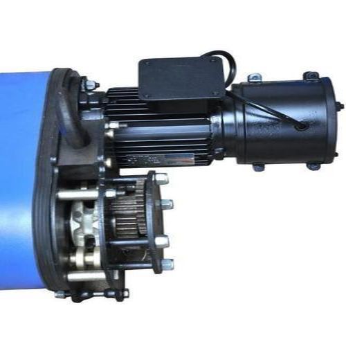 Motorized chain pulley