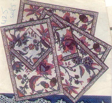 Printed Table Mats - Pvc Material, 12x18 Inches | Purple Rectangle Set Of 4 Mats, 0.2 Cm Thickness, Lightweight At 100 Grams