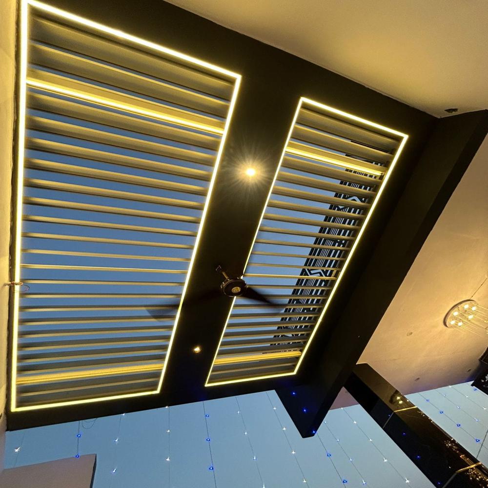 Motorized Louver Pergola
