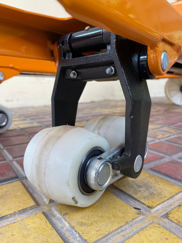 Maini Hydraulic Pallet Truck