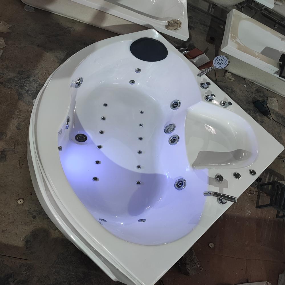 Ceramic Jacuzzi Bathtub