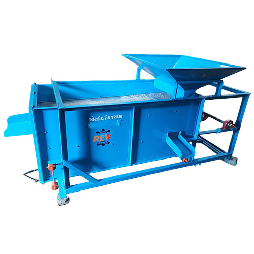 500 To 2000 Kg Almond Clenaing And Quality Machine