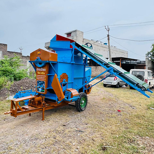 Ground Nut With Conviear Bealt Thresher Machine