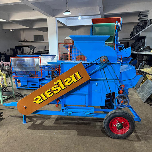 Tractor Operated Multiple Decorticator Machine