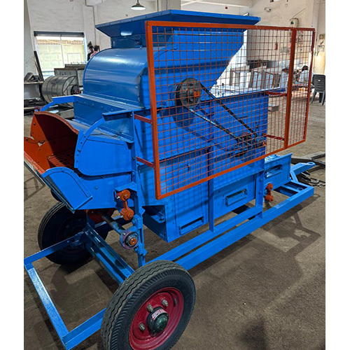 Tractor Operated Multiple Decorticator Machine