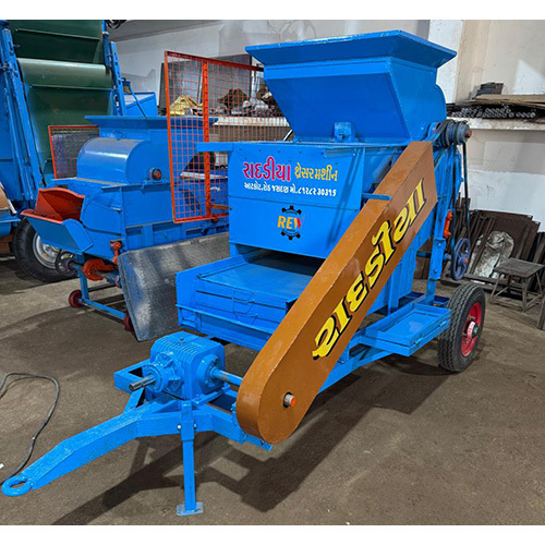 Tractor Operated Multiple Decorticator Machine
