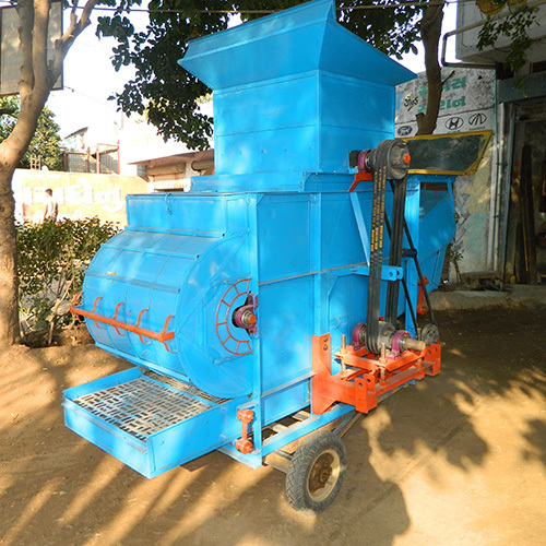 Tractor Driven Hydrolic Groundnut Machine