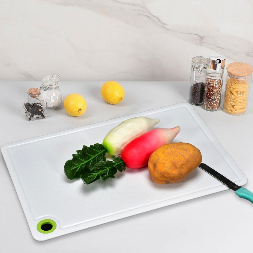Fruit & Vegetable Chopping Board Plastic Cutting Board For Kitchen - Color: Mix