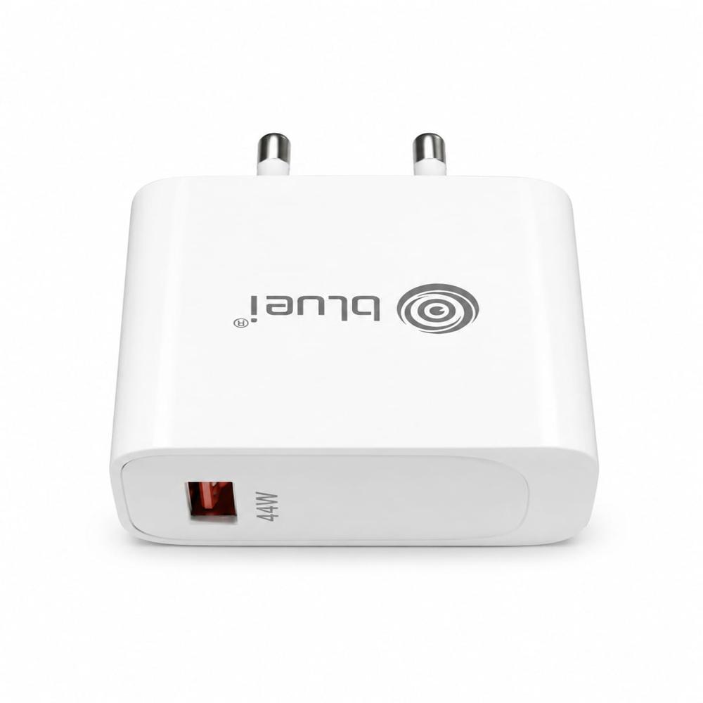 Master 44W Fast Mobile Charger with Type-C Cable 