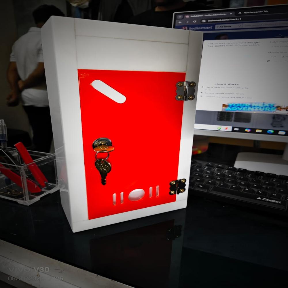 Acrylic  Latter Box