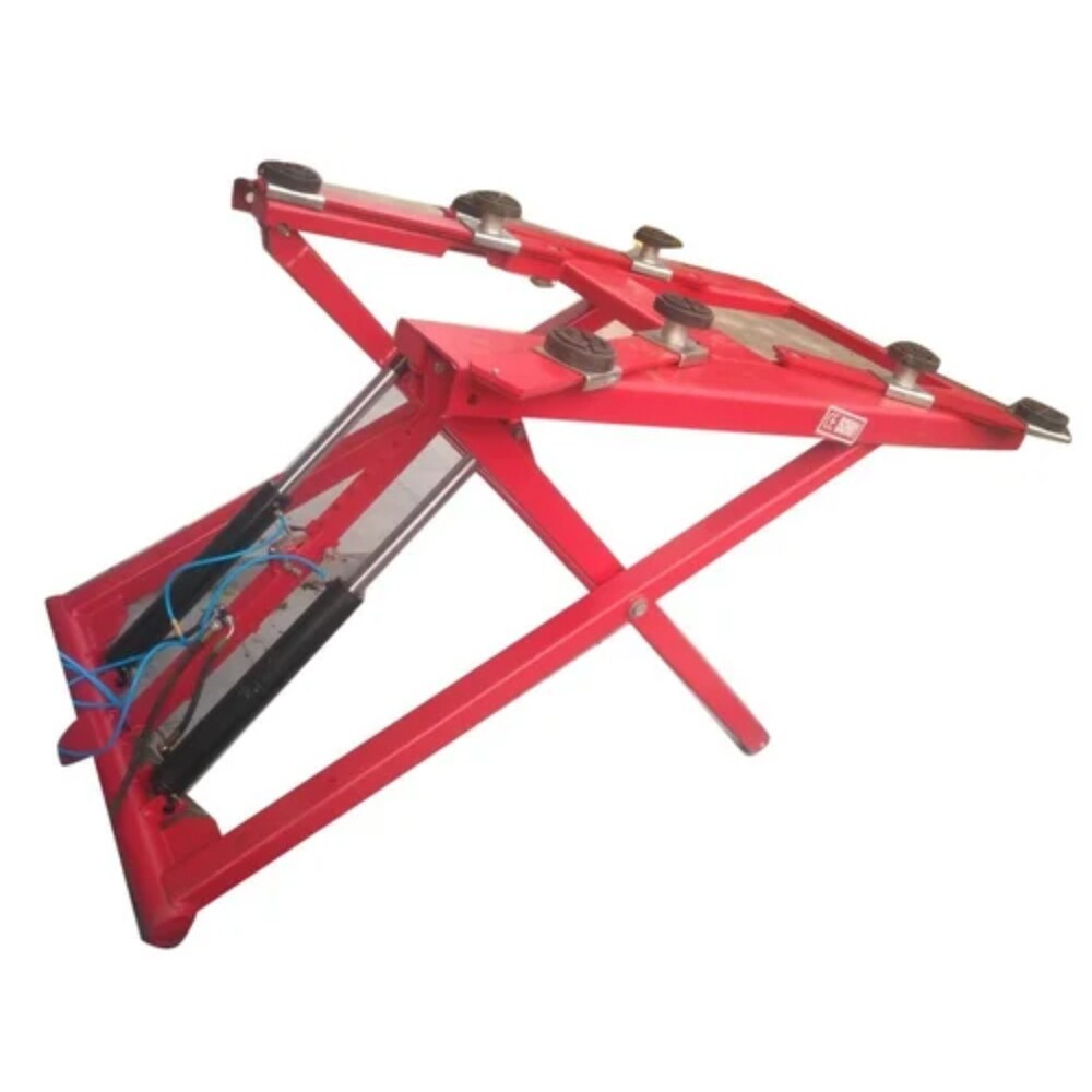 Car Washing Scissor Lift