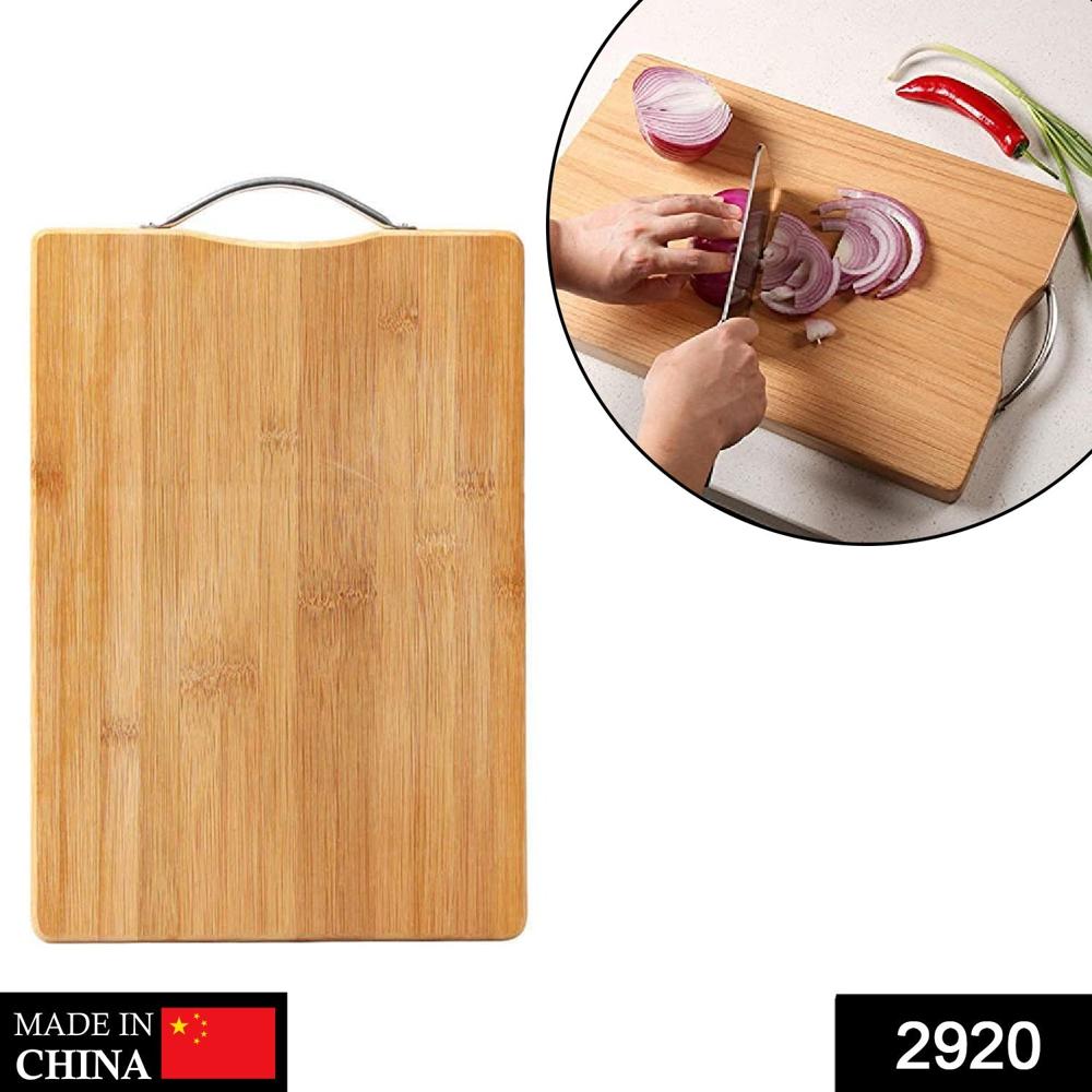 Wooden Chopping / Cutting Board With Anti Skid Mat - Color: Mix