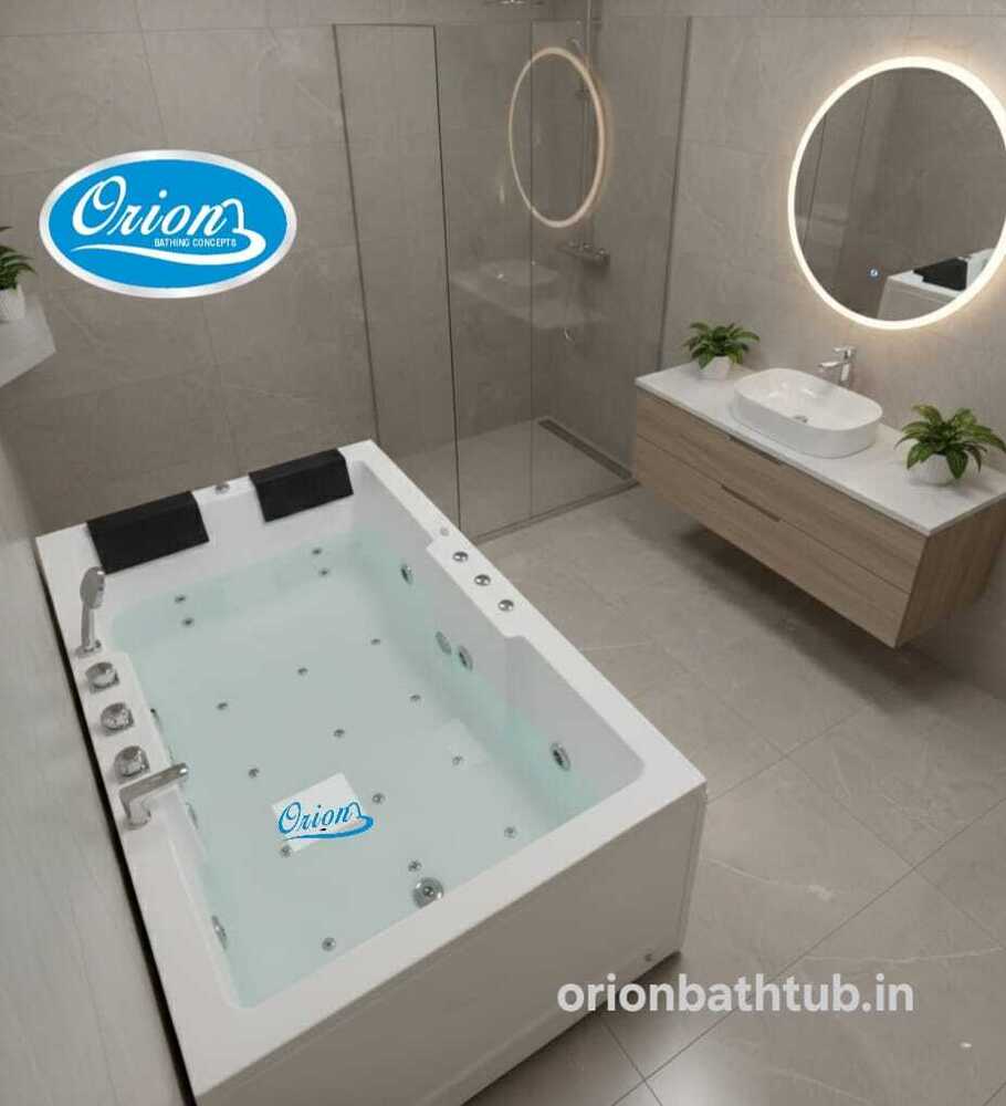 Jacuzzi Bathtubs - Color: White