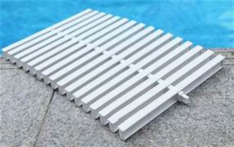 swimming pool grating