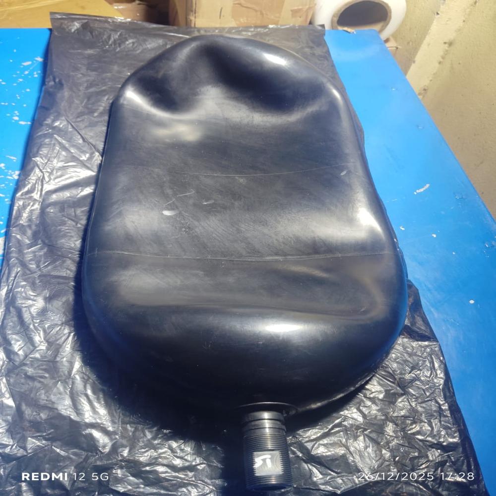 Spare Bladder - High-tensile Steel, Standard Size, Black Rubber | Good Quality, Hydraulic Force, Manual Power Source, Industrial Usage