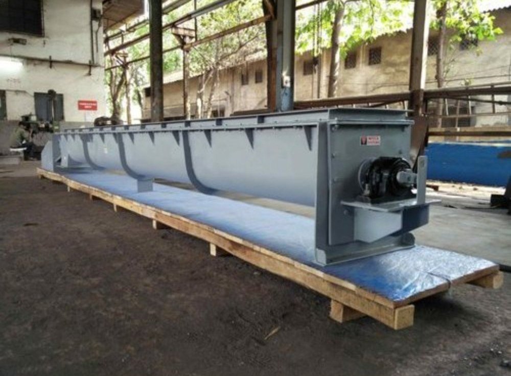 Screw Conveyor - Ms Material, Different Sizes Available, White Color | Efficient Bulk Handling For Food Waste And Animal Feed