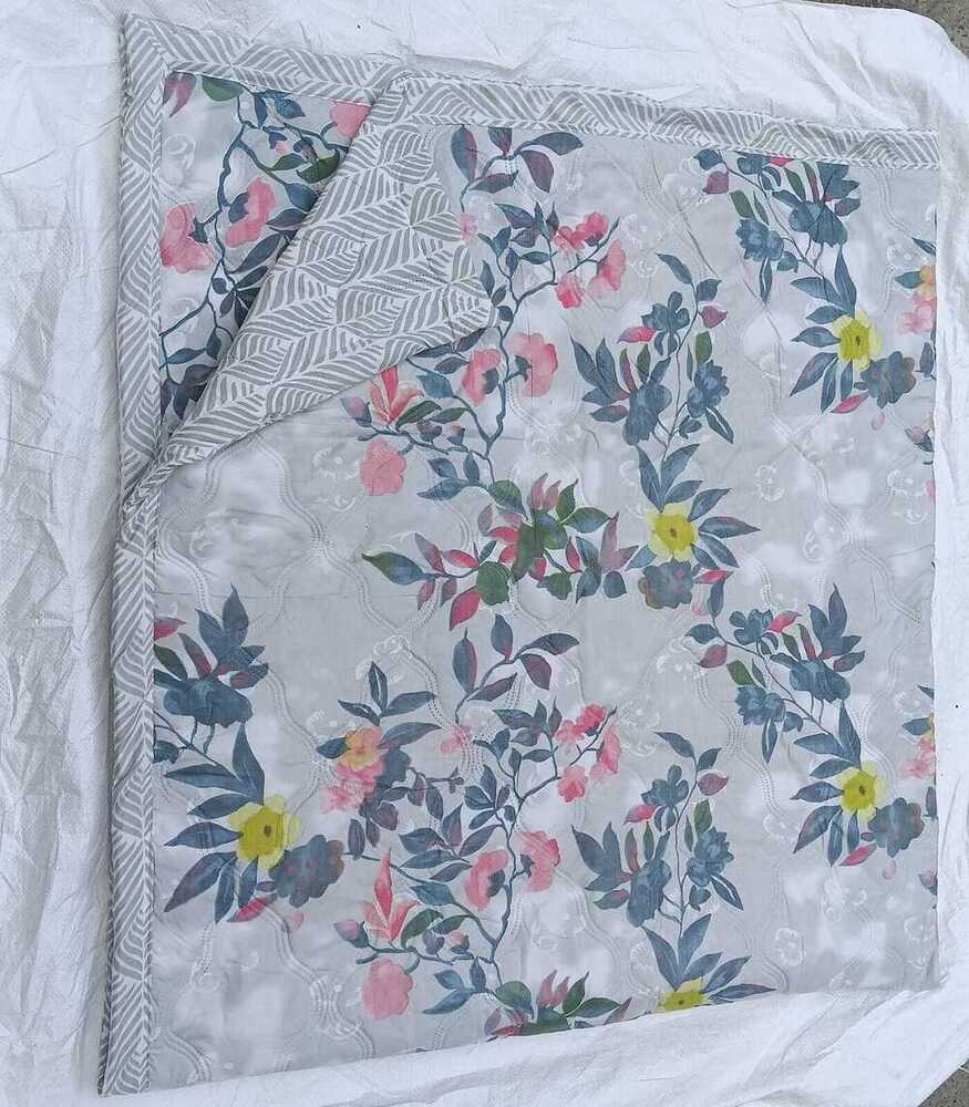 Leaf Print Bed Comforter