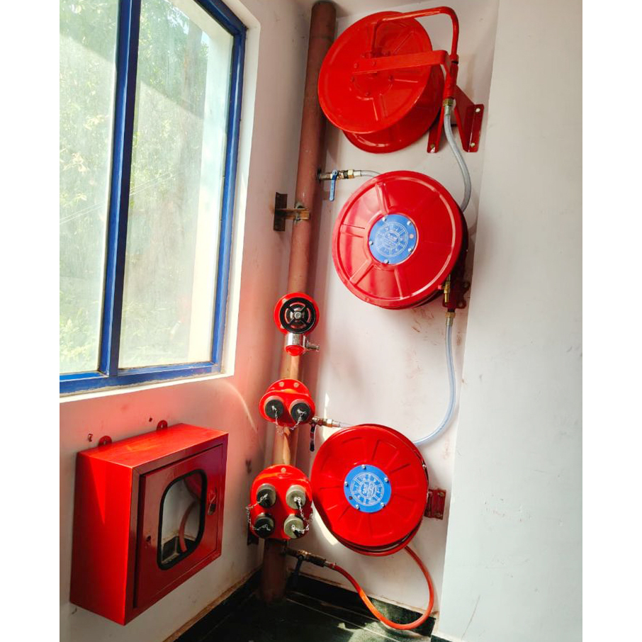 Wall Mounted Red Fire Hose Reel System