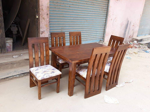 4 Seater Solid Wood Dining Table
