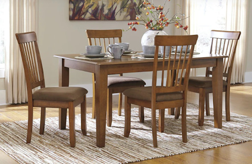 Rubber Wood Dining Table