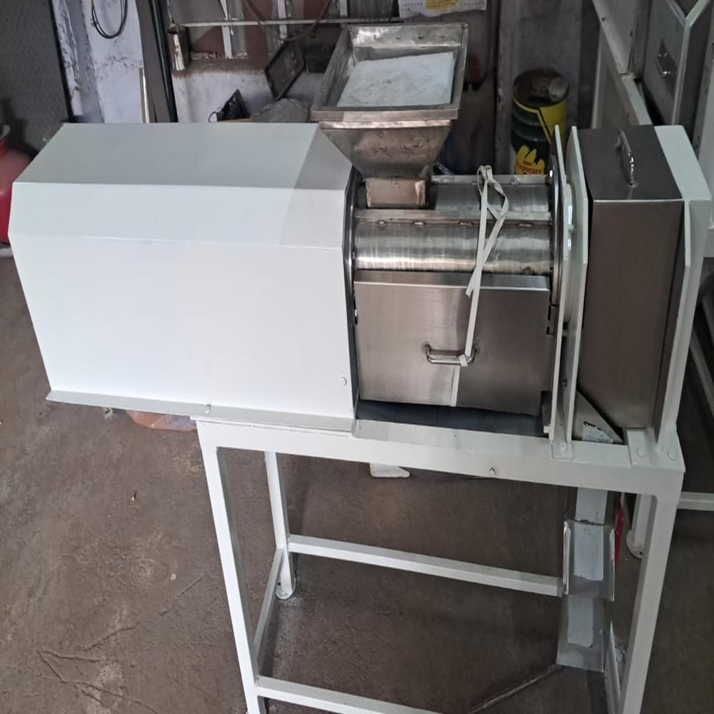Mariya Herbal Neem Juice Extractor Machine Single Screw Press - Application: Small Scale Industry