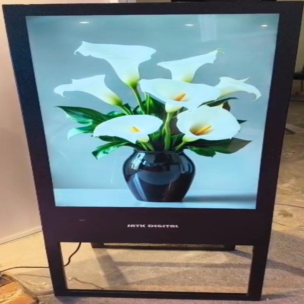 standee digital