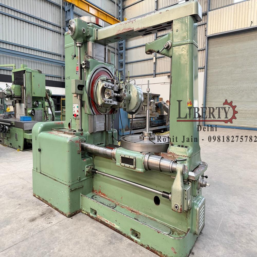TOS FO-10 Gear Hobbing Machine