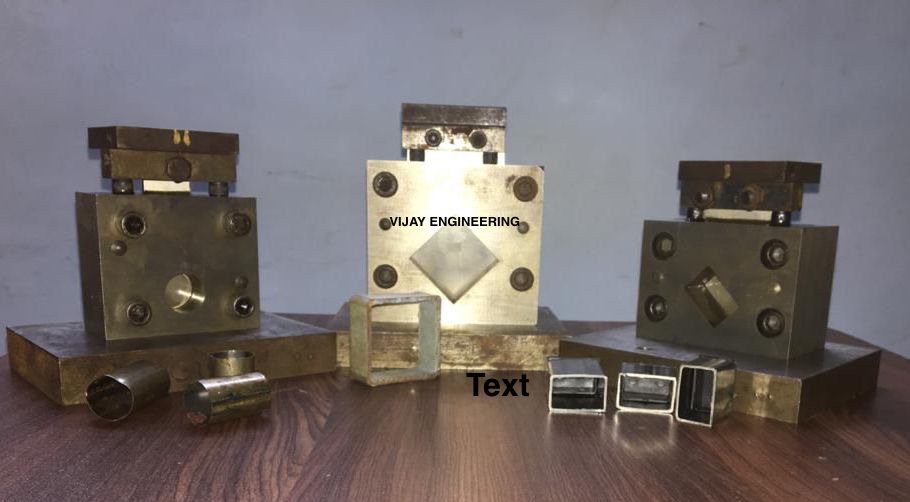 Pipe Cutting Die And Tool