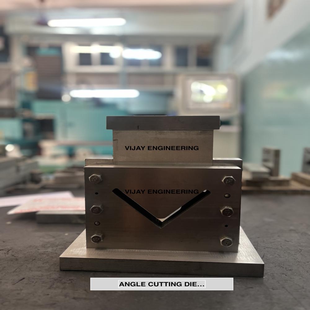Angle Cutting Die