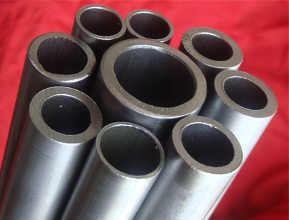 Chrome Moly Alloy Steel T12 Pipes