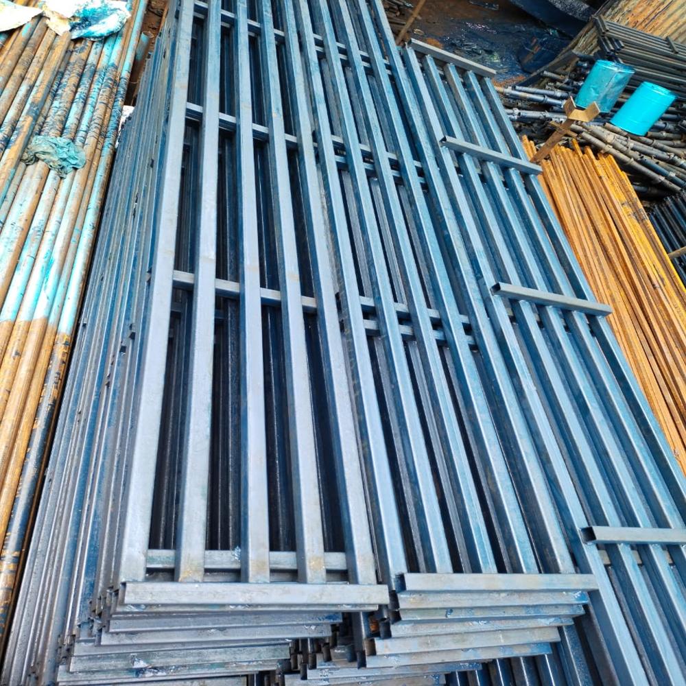Shuttering MS Challis