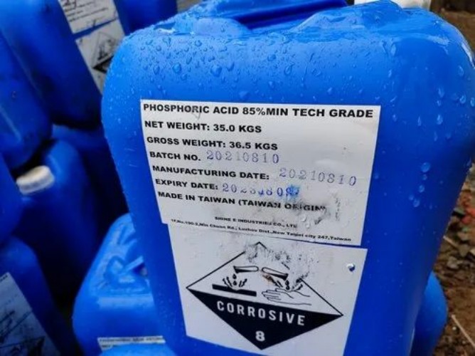 Phosphoric acid Tech grade