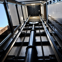 Hydraulic Passenger Lift - Stainless Steel Cabin, Custom Dimensions, 320-1600kg Capacity | Microprocessor Control, Automatic/manual Doors, Digital Landing Indicators