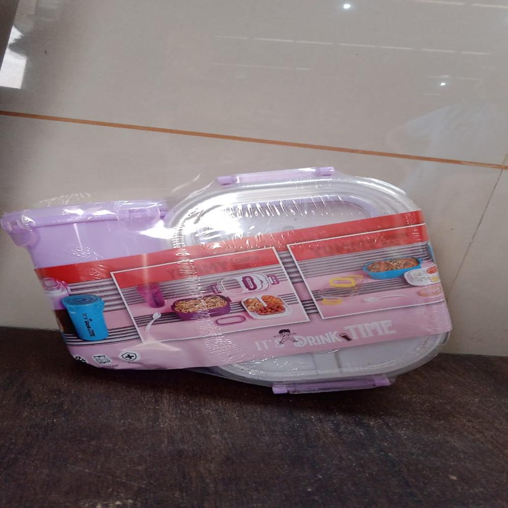 Plastic Lunch Box With Small Box, Bottle & Sponn For Kids Lunch Box (4 Pc Set) - Color: Mix