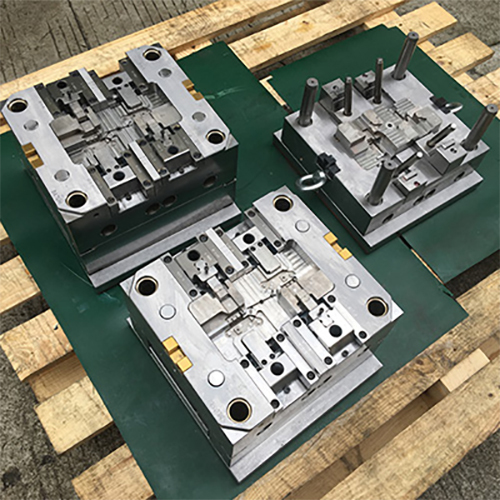Automobile industrial mould