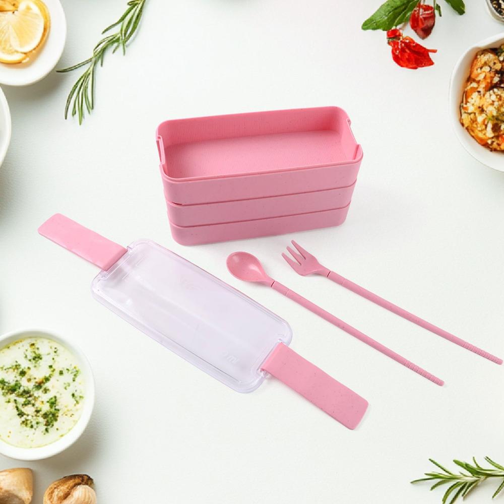 Eco-friendly 3-layer Stackable Lunch Box Set With Cutlery - Color: Mix