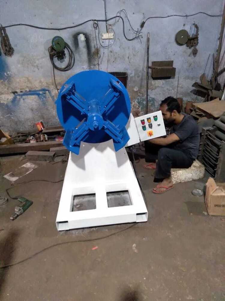 Motorized  Decoiler Machine